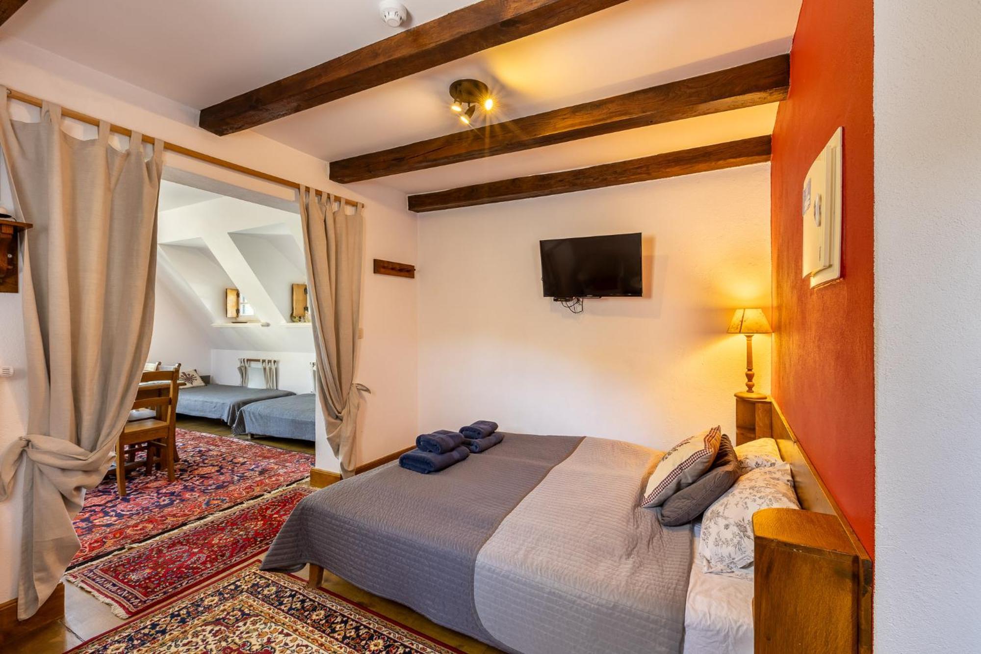 Bed and Breakfast Gosciniec Pod Zajacem Oleśnica Exterior foto