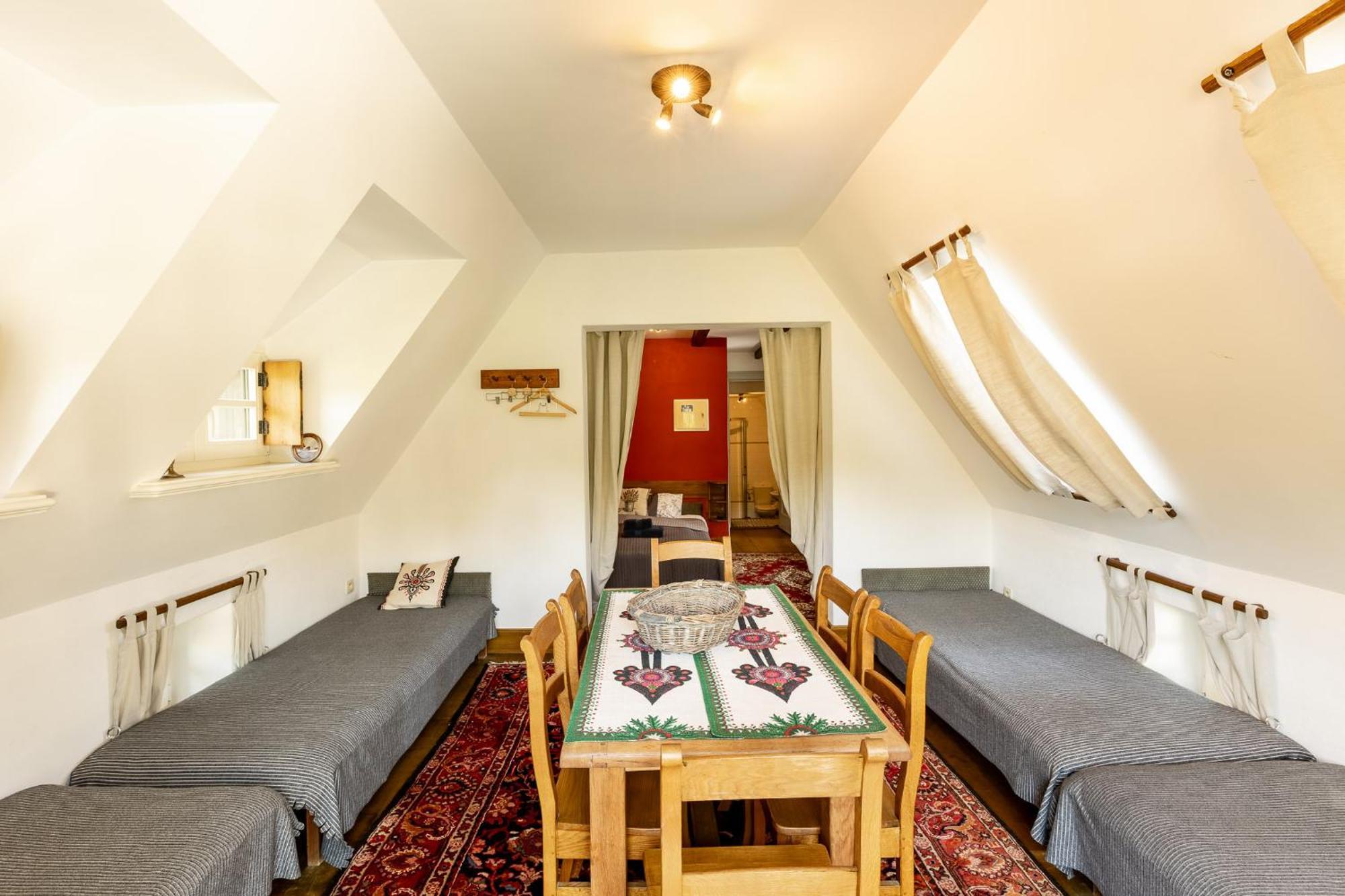 Bed and Breakfast Gosciniec Pod Zajacem Oleśnica Exterior foto